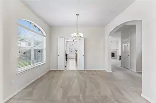 1906 Kamren Dr, Houston, TX 77049 - Photo 10