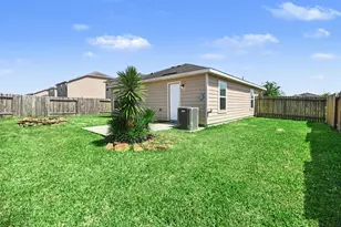 5835 Golden Cove Rd, Cove, TX 77523 - Photo 20