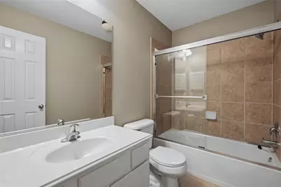 70 N Spinning Wheel Circle, The Woodlands, TX 77382 - Photo 14