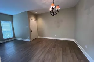 2025 Augusta Dr, Houston, TX 77057 - Photo 10