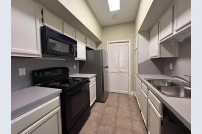 2025 Augusta Drive #807, Houston, TX 77057 - Photo 8