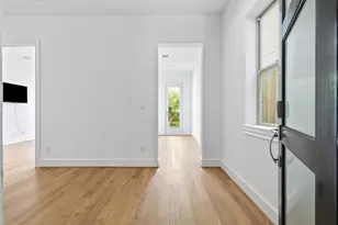 6022 Cottage Grove Lake Dr, Houston, TX 77007 - Photo 6