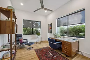 613 Jackson Hill St, Houston, TX 77007 - Photo 6