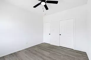 7939 Goode St, Houston, TX 77012 - Photo 10