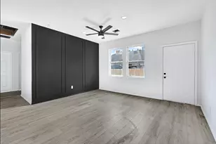 7939 Goode St, Houston, TX 77012 - Photo 8