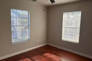 5406 Lyndhurst Dr, Houston, TX 77033 - Photo 14