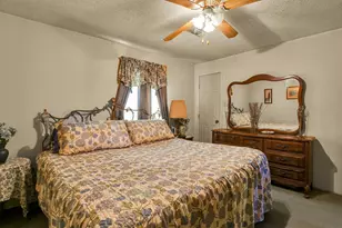 959 Walker Loop, Huntsville, TX 77340 - Photo 16