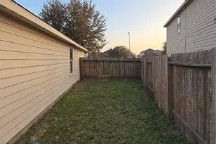 26806 Upperwing Ct, Hockley, TX 77447 - Photo 30