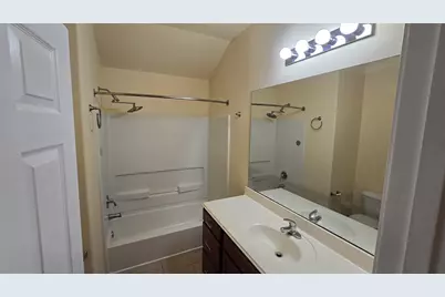 26806 Upperwing Court, Hockley, TX 77447 - Photo 6