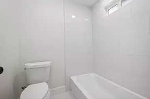 13834 Sheri Hollow Ln, Houston, TX 77082 - Photo 38