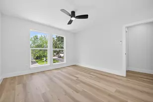13834 Sheri Hollow Ln, Houston, TX 77082 - Photo 40