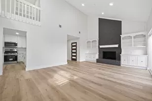 13834 Sheri Hollow Ln, Houston, TX 77082 - Photo 8