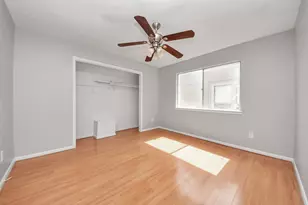 115 Squires Bend, Stafford, TX 77477 - Photo 16