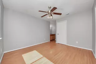 115 Squires Bend, Stafford, TX 77477 - Photo 18