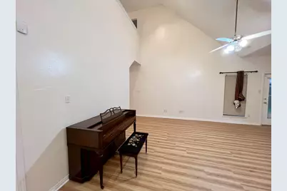 13310 Misty Mill Drive, Houston, TX 77041 - Photo 12