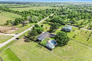 3358 County Rd 172, Alvin, TX 77511 - Photo 28