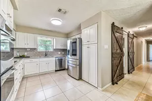 3358 County Rd 172, Alvin, TX 77511 - Photo 8
