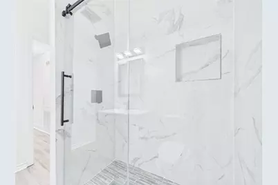 615 24th Avenue N, Texas City, TX 77590 - Photo 14