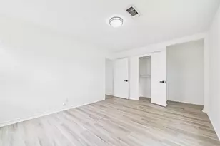 615 24th Ave N, Texas City, TX 77590 - Photo 8