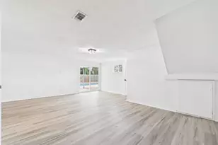 615 24th Ave N, Texas City, TX 77590 - Photo 32