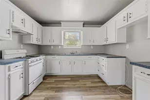 223 Rush Creek Ln, Trinity, TX 75862 - Photo 6