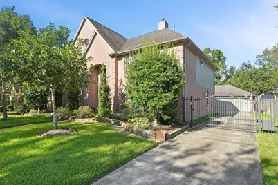 3006 Rothbury Drive, Pearland, TX 77584 - Photo 2