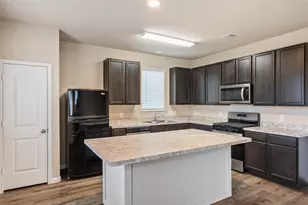 2335 Mount Locke Path, Conroe, TX 77301 - Photo 4
