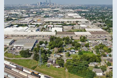 7202 Tilgham Street, Houston, TX 77020 - Photo 6