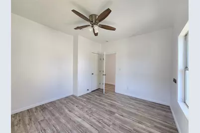 2706 1/2 Berry Street, Houston, TX 77004 - Photo 10