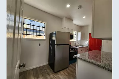 2706 1/2 Berry Street, Houston, TX 77004 - Photo 4