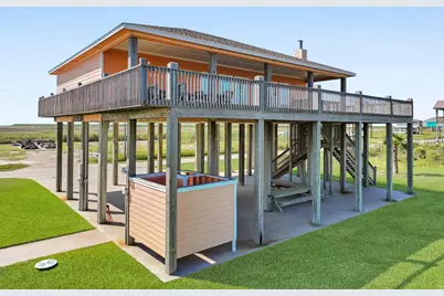 1332 Van Sant, Gilchrist, TX 77617 - Photo 2