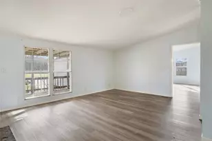 16461 Hill Country Dr, Conroe, TX 77302 - Photo 4