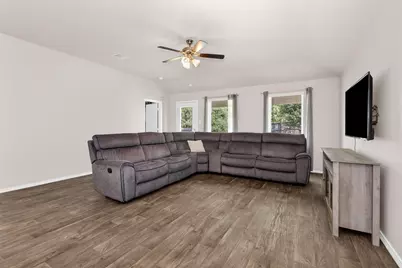 11586 Gingerland Drive, Conroe, TX 77304 - Photo 16