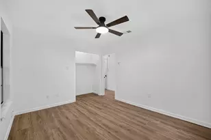 1019 Creager St, Houston, TX 77034 - Photo 24