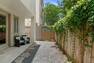 1207 Cedarpost Tree Springs Pl, Houston, TX 77055 - Photo 2