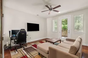 1207 Cedarpost Tree Springs Pl, Houston, TX 77055 - Photo 4