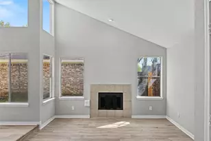 12803 Kittybrook Ln, Houston, TX 77071 - Photo 2
