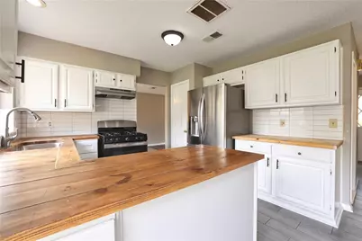 15918 Pinyon Creek Drive, Houston, TX 77095 - Photo 8