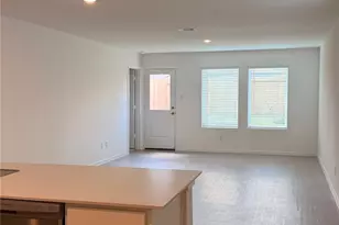 15019 Tremaine Ct, Conroe, TX 77316 - Photo 2