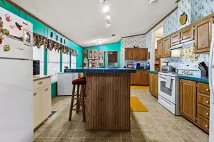 320 Carolyn Dr, Livingston, TX 77351 - Photo 14