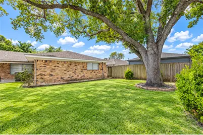 11323 Sagetrail Drive, Houston, TX 77089 - Photo 4