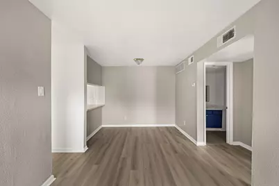 9090 S Braeswood Boulevard #75, Houston, TX 77074 - Photo 6