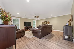 130 N Fairway Loop, Coldspring, TX 77331 - Photo 12