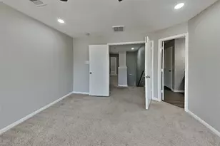 7718 Balsam Crossing Ln, Cypress, TX 77433 - Photo 6