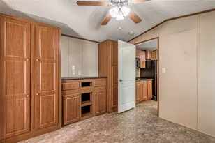 25 Starlite Dr, Huntsville, TX 77320 - Photo 12