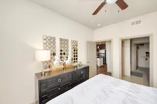 6363 San Felipe St, Houston, TX 77057 - Photo 18