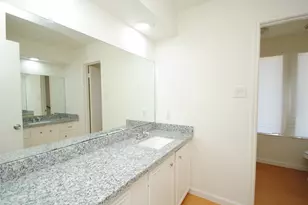 6103 Portal Dr, Houston, TX 77096 - Photo 24