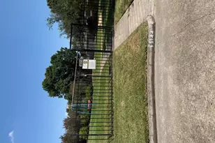 6103 Portal Dr, Houston, TX 77096 - Photo 50
