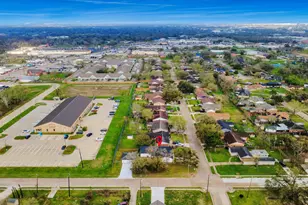 101 Talisman St, Lake Jackson, TX 77566 - Photo 46