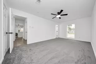 101 Talisman St, Lake Jackson, TX 77566 - Photo 12